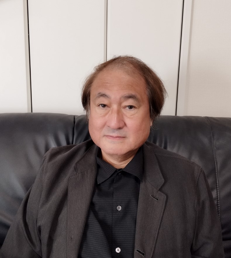 小山内伸
